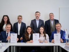 Mit rund 30 Millionen &Uuml;bernachtungen j&auml;hrlich sind die Heilb&auml;der Bayerns und Tschechiens gemeinsam die gr&ouml;&szlig;te Gesundheitsregion auf dem Kontinent. Jetzt wollen die mehr als 100 Kurorte und Kurbetriebe in einer grenz&uuml;bergreifenden Kooperation Weichen f&uuml;r die Zukunft stellen. Foto: Bayerischer Heilb&auml;der-Verband