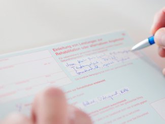 Ausf&uuml;llen des Kurantrages, &copy; Bayerischer Heilb&auml;der-Verband e. V.