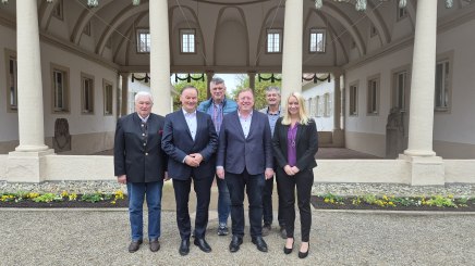 Die Mitglieder der Preiskommission