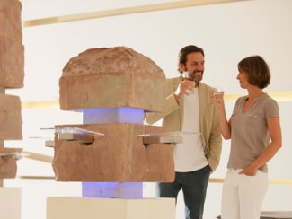 Trinkkur in der Heilwasser-Lounge Bad Br&uuml;ckenau, &copy; Bayerischer Heilb&auml;der-Verband e.V.