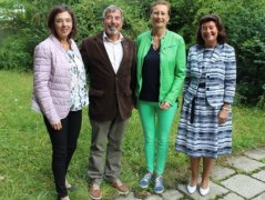 Gemeinsame Sitzung zur Auswertung der Studie (v.l.): Ilona Taylor (bpa), Dr. Christian Alex (BHV), Gabriella Squarra (Kurdirektorin Bad Reichenhall) und Prof. Dr. Dr. Angela Schuh (LMU München), © Rosi Raab