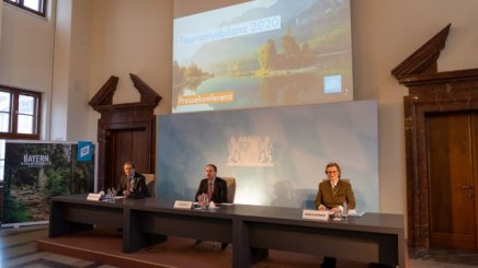 Jahres PK Tourismus 2020, © tWirtschaftsministerium_Neureuther Jahres PK Tourismus 2020, © tWirtschaftsministerium_Neureuther