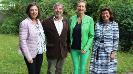 Gemeinsame Sitzung zur Auswertung der Studie (v.l.): Ilona Taylor (bpa), Dr. Christian Alex (BHV), Gabriella Squarra (Kurdirektorin Bad Reichenhall) und Prof. Dr. Dr. Angela Schuh (LMU München), © Rosi Raab